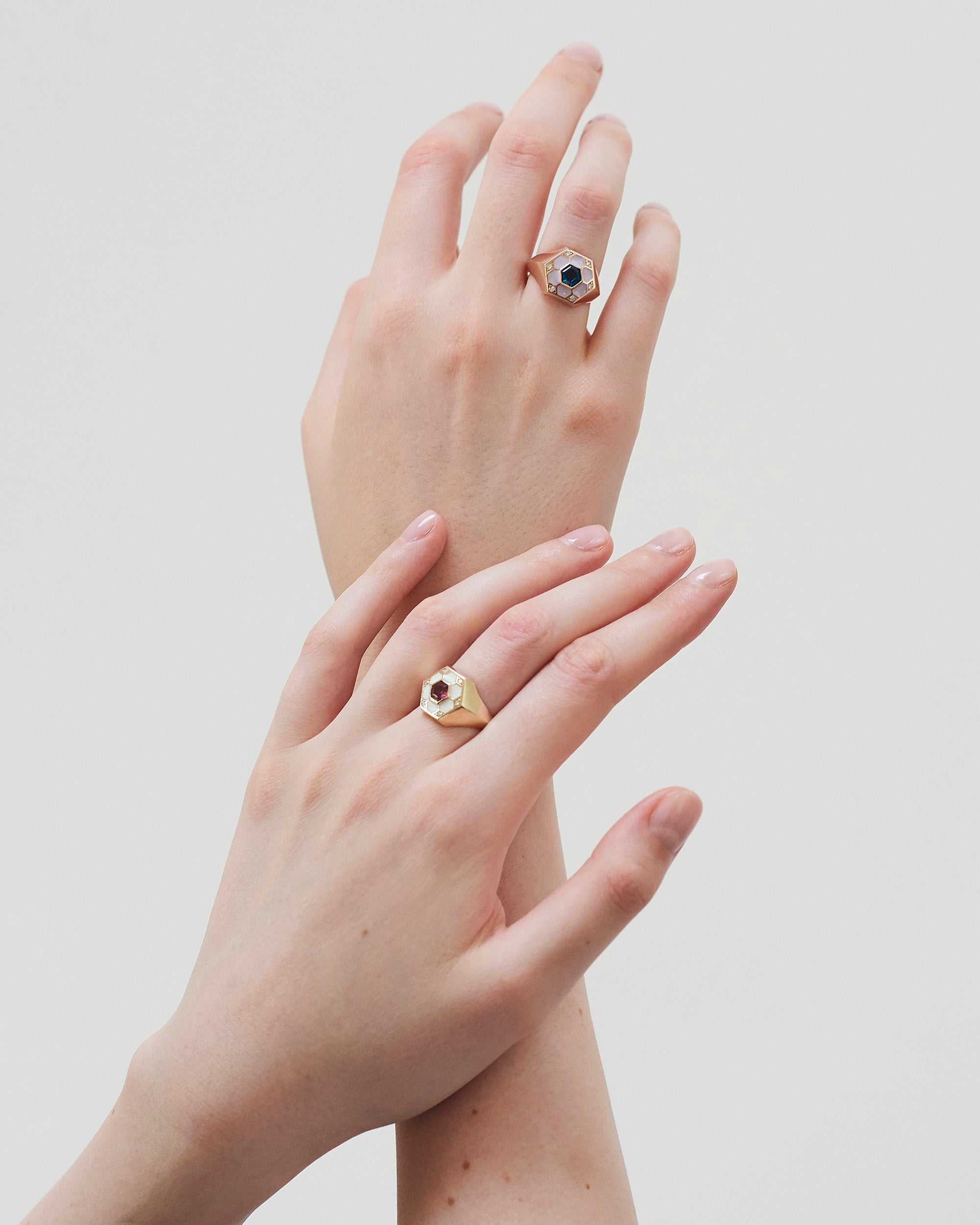 Pod 14K Gold Enamel Garnet and Diamond Signet Ring