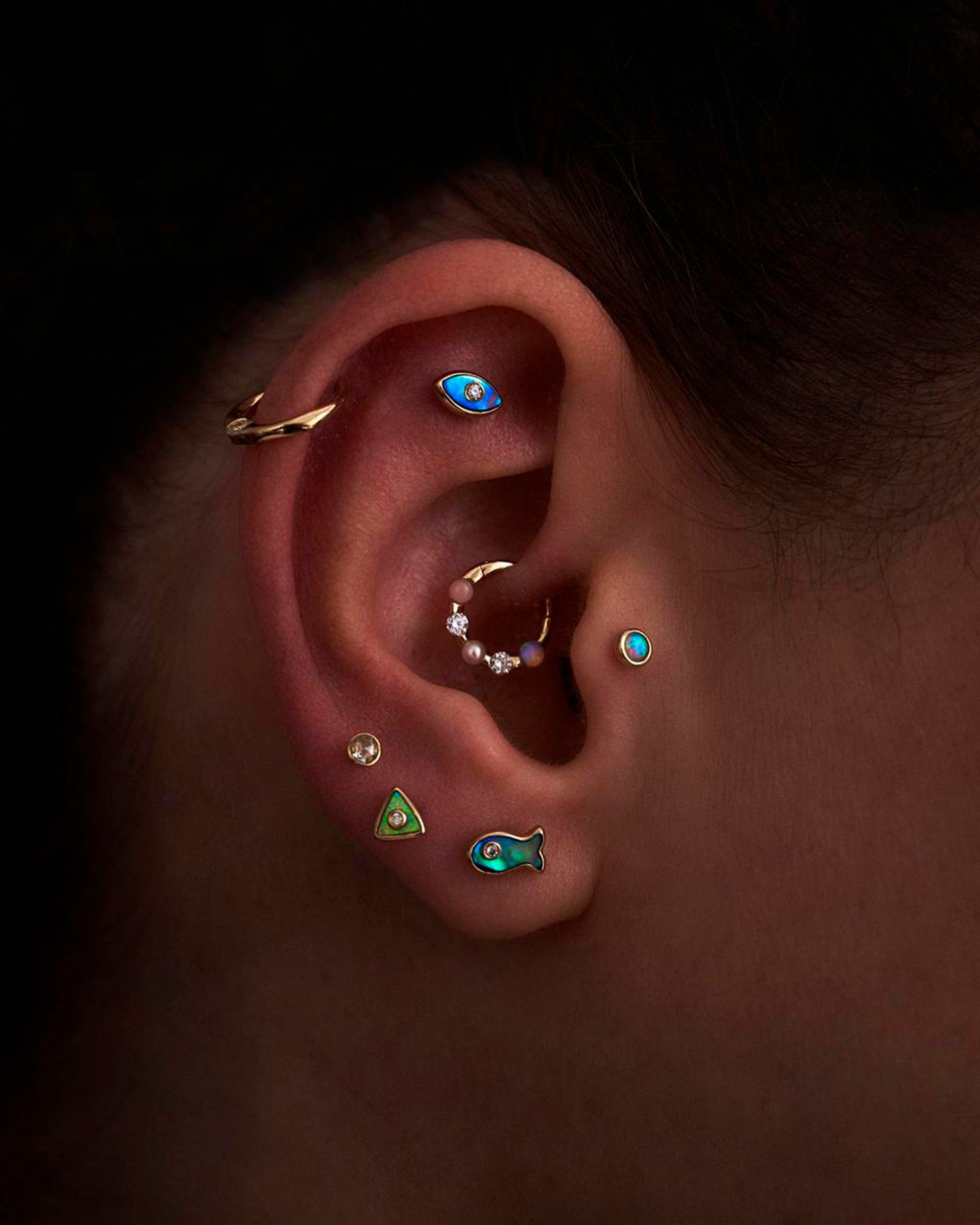 14K Gold Diamond Single Hoop Earring